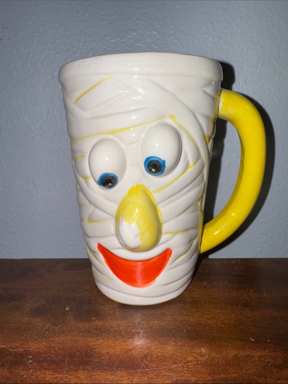 Novelty Mummy Monster Smiley Face Halloween Ceramic Mug
